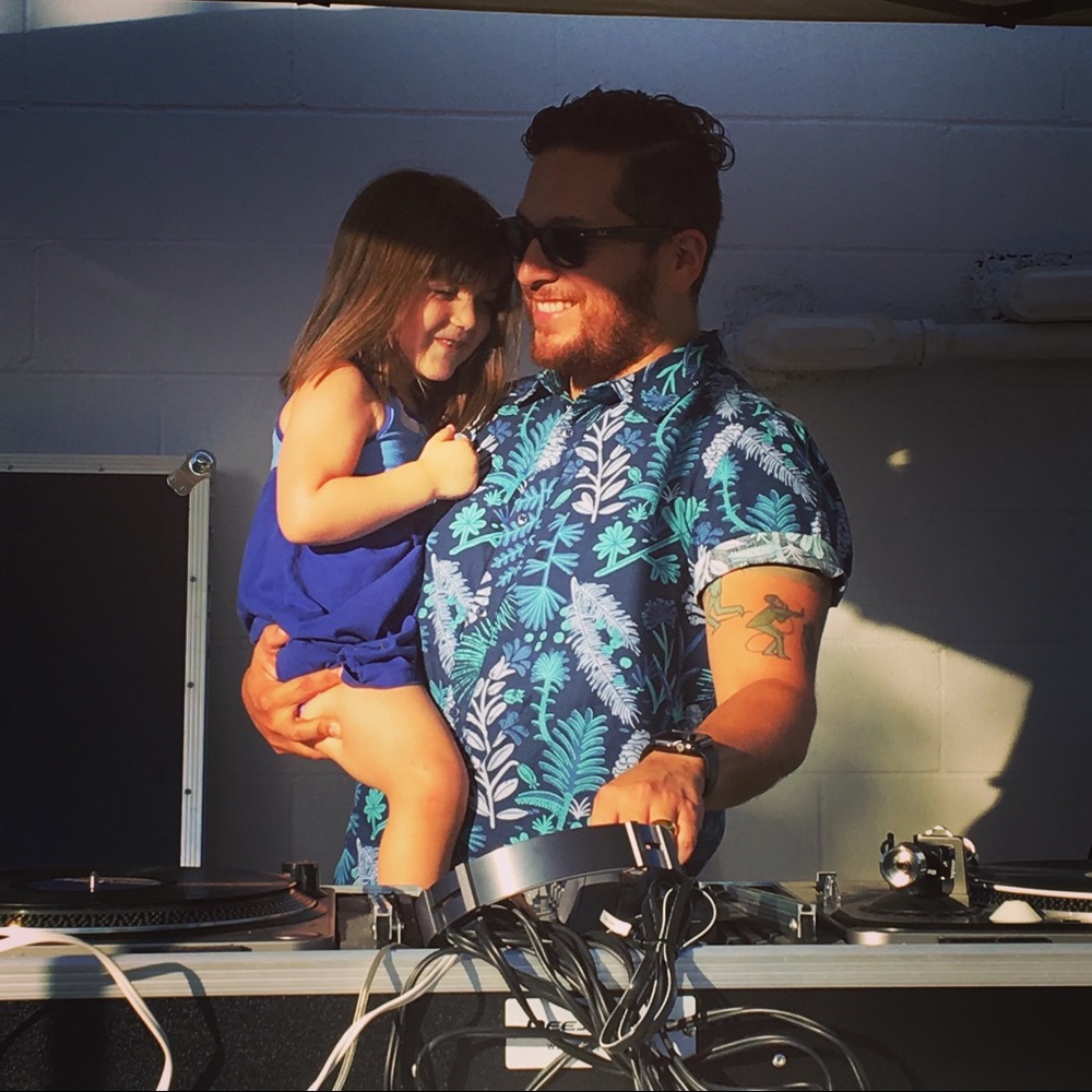 Meet your Posher, Cesar